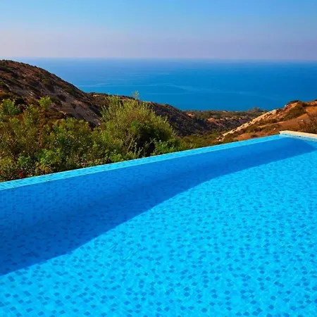 Aphrodite Hills Junior Junior Td01 Air Conditioning Private Pool 3 Bedrooms P Willa Pafos
