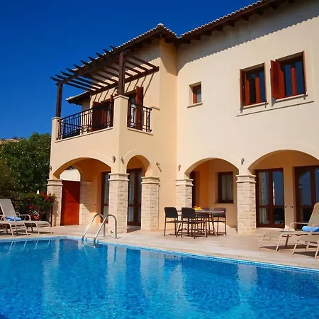 Aphrodite Hills Junior Junior Td01 Air Conditioning Private Pool 3 Bedrooms P